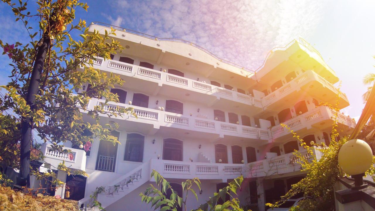 Dew Grand Regency Apartment Bataduwa Exterior foto